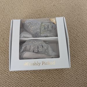 Freshly picked size 3 moccasins grey confetti